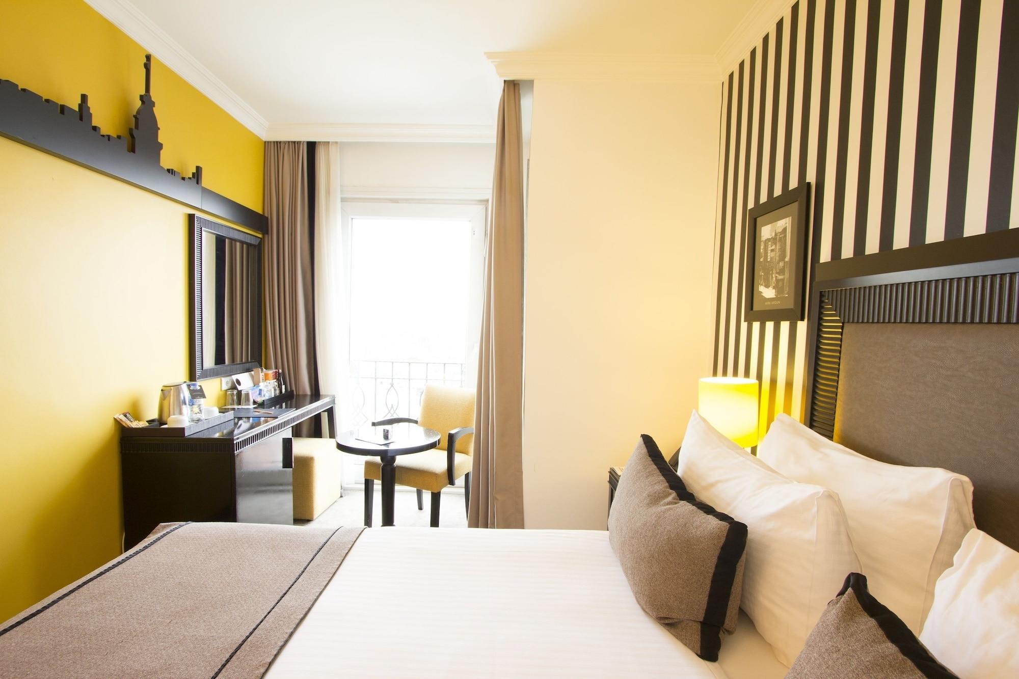 Avantgarde Urban Taksim Готель 4*